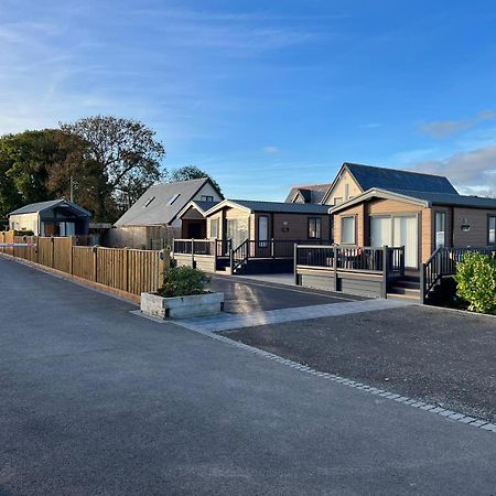 The Pods At Haulfryn Caravan Park Whitford Exterior foto